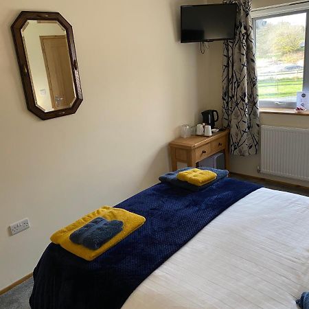 Moelfre B&B 매킨레스 외부 사진